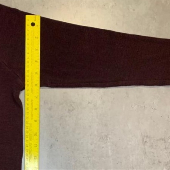 Brandy Melville Burgundy Jersey Knit Oversized Sweater, One Size (M/L) - Picture 8 of 9